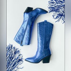 Corkys Howdy Electric
Blue Metallic Western Boots